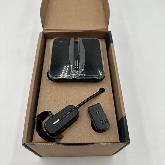 PlantronicsCS540 Convertible Wireless Headset - Black - Picture 3 of 5